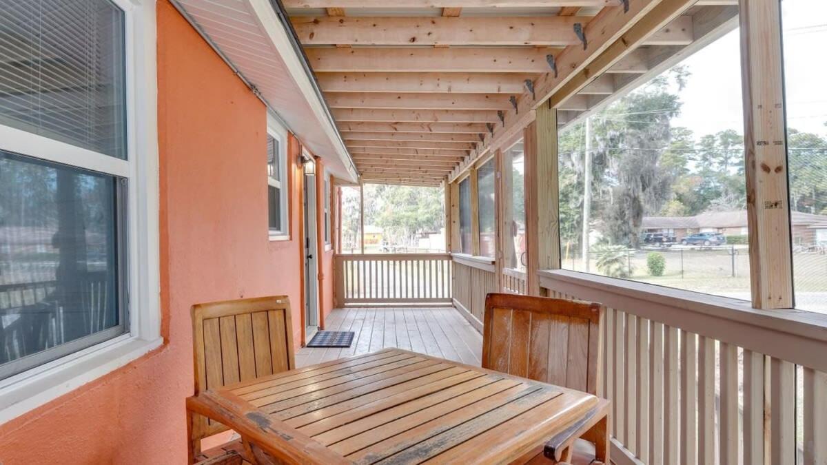 Retro Rainbow At Herb River-Orange Oasis #2-Upstairs Savannah Exterior photo